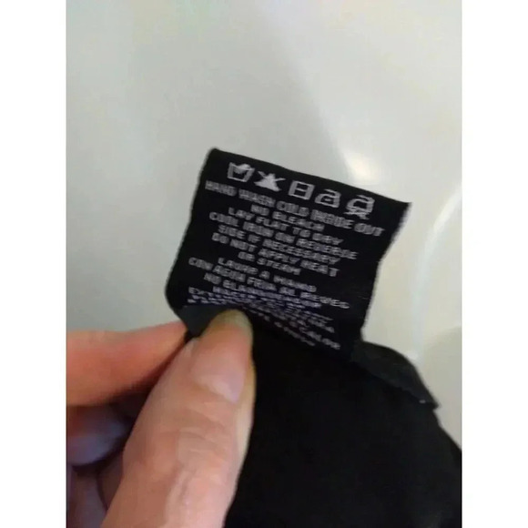 R & M Richards Formal Dress Black Sequined Waist Sleeveless Peephole Slit Sz 12 - Picture 11 of 11